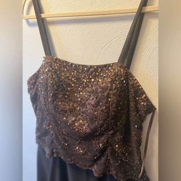 Merrily Cocoa Brown Sequin Lace Evening Gown w/ Sheer Cardigan Size 14 NWT - Picture 4 of 8